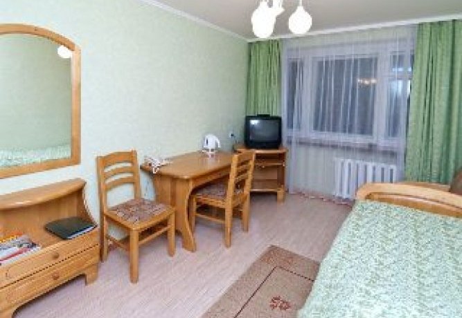 Гостиница Gostinitsa Pravitelstva Kirovskoy Oblasti Киров-8