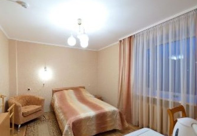 Гостиница Gostinitsa Pravitelstva Kirovskoy Oblasti Киров-5